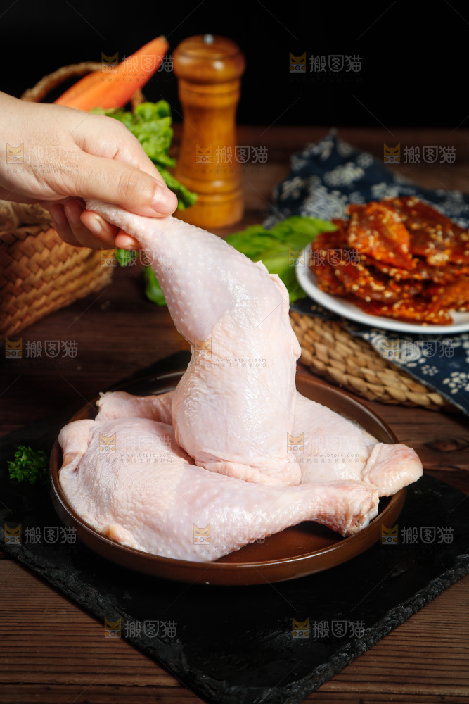 深底上的大鸡腿