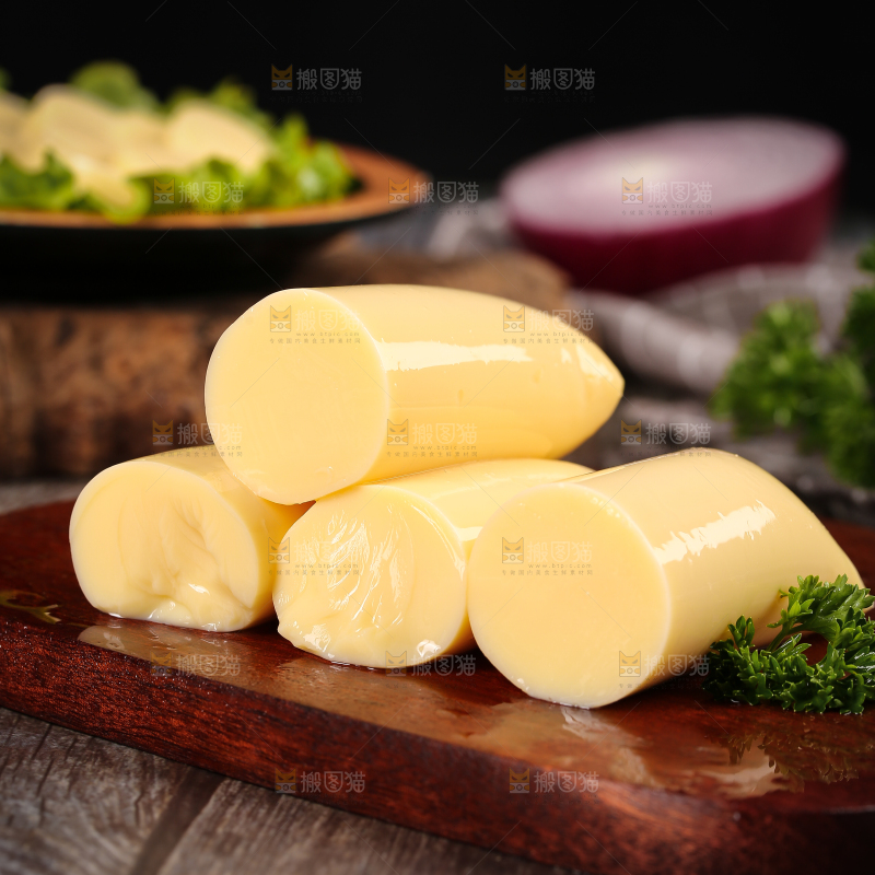 深底上的鸡蛋豆腐