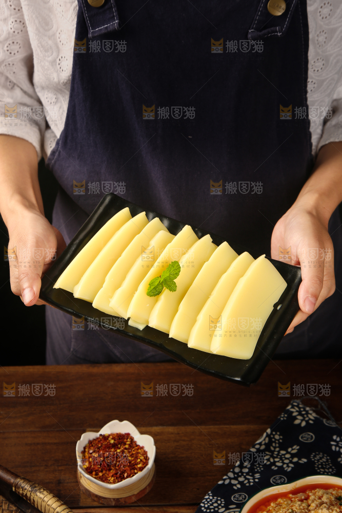深底上的米豆腐