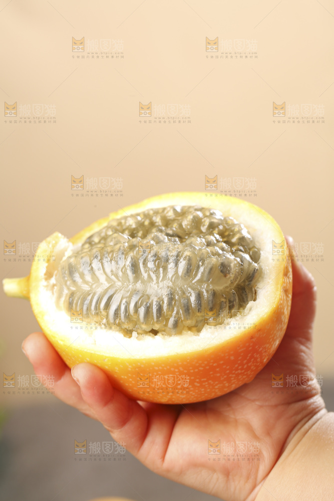 深底上的热情果