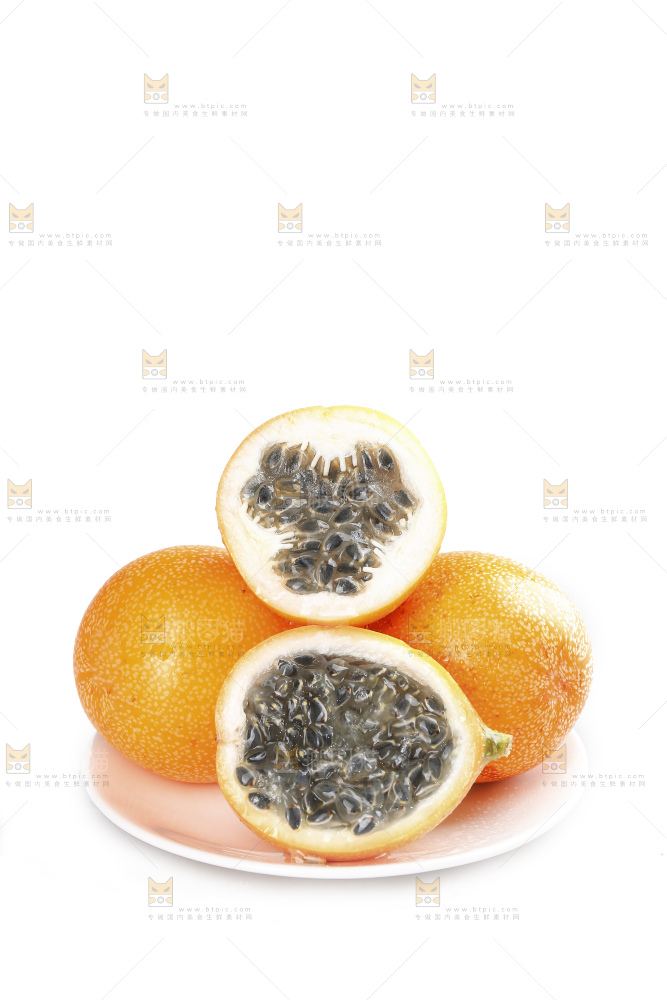 白底上的热情果