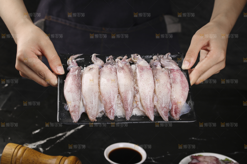 深底上的海兔