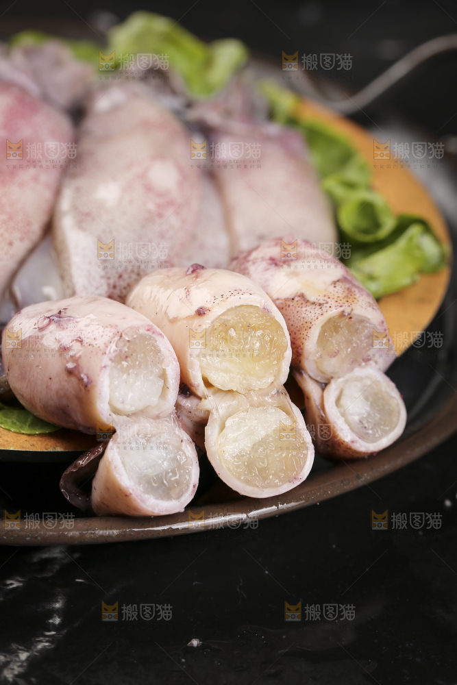 深底上的海兔