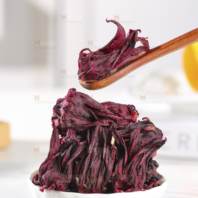 浅底上的洛神花茶