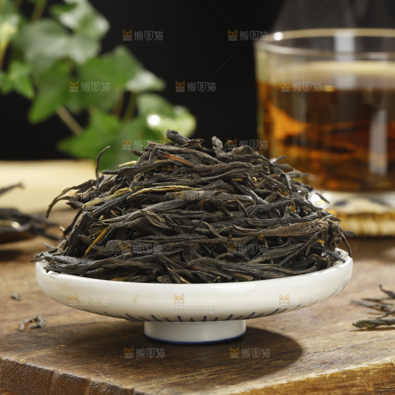 木底上的云南红茶