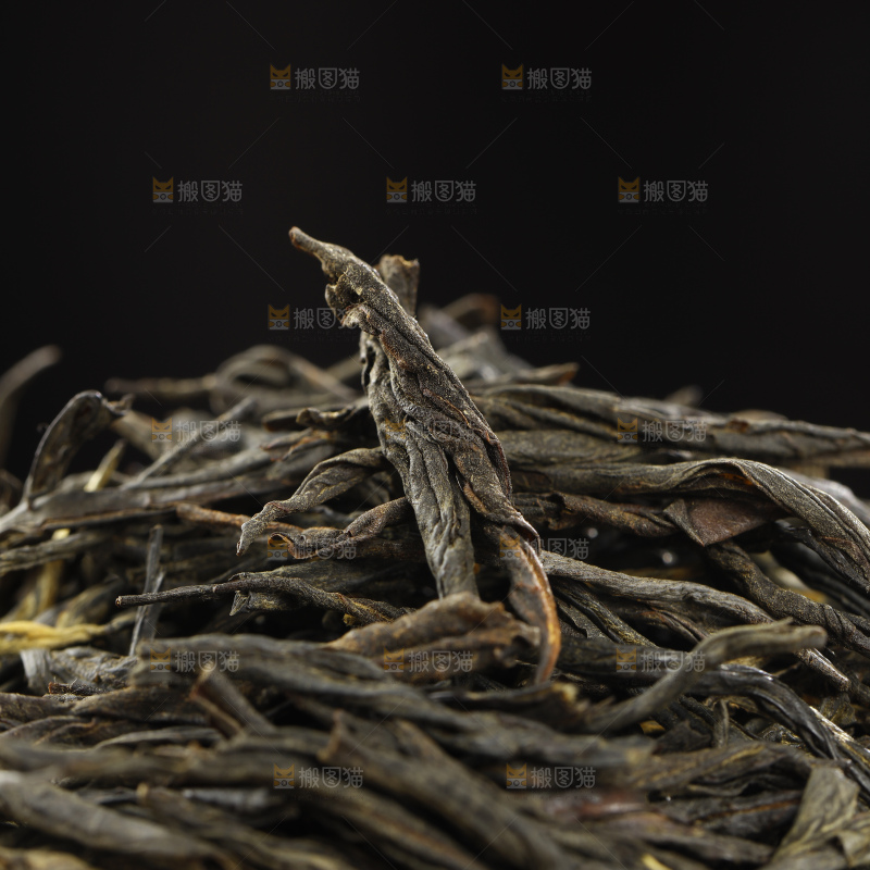 木底上的云南红茶