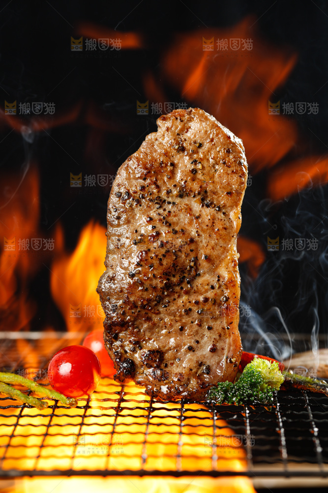 深底上的炭火牛排