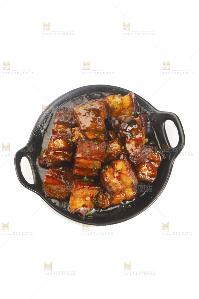 白底上的红烧肉