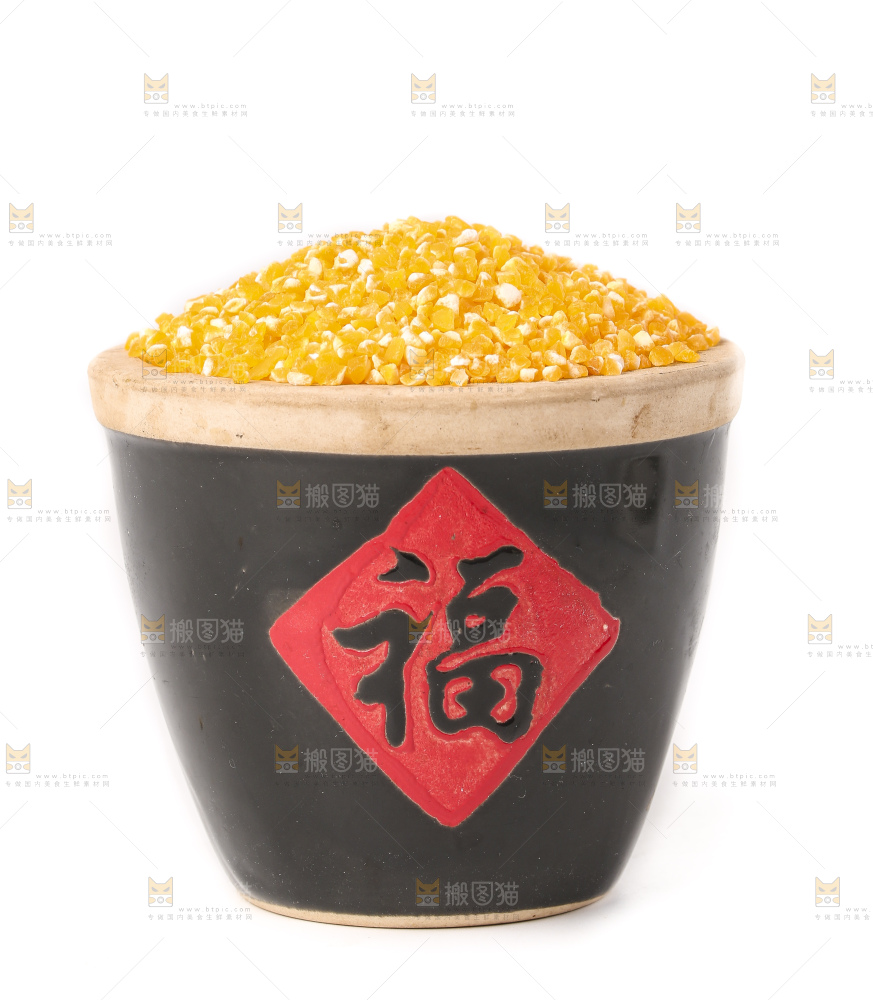 白底上的玉米碴