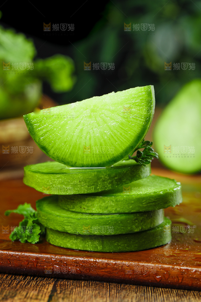 深底上的沙窝萝卜