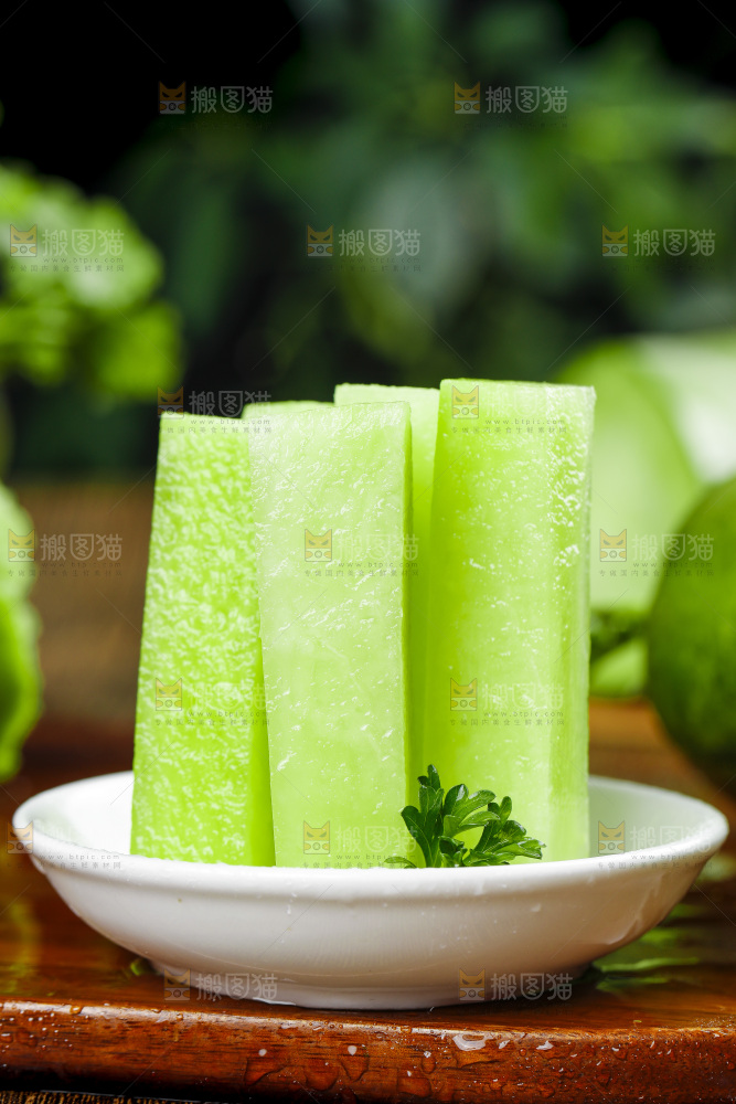 深底上的沙窝萝卜