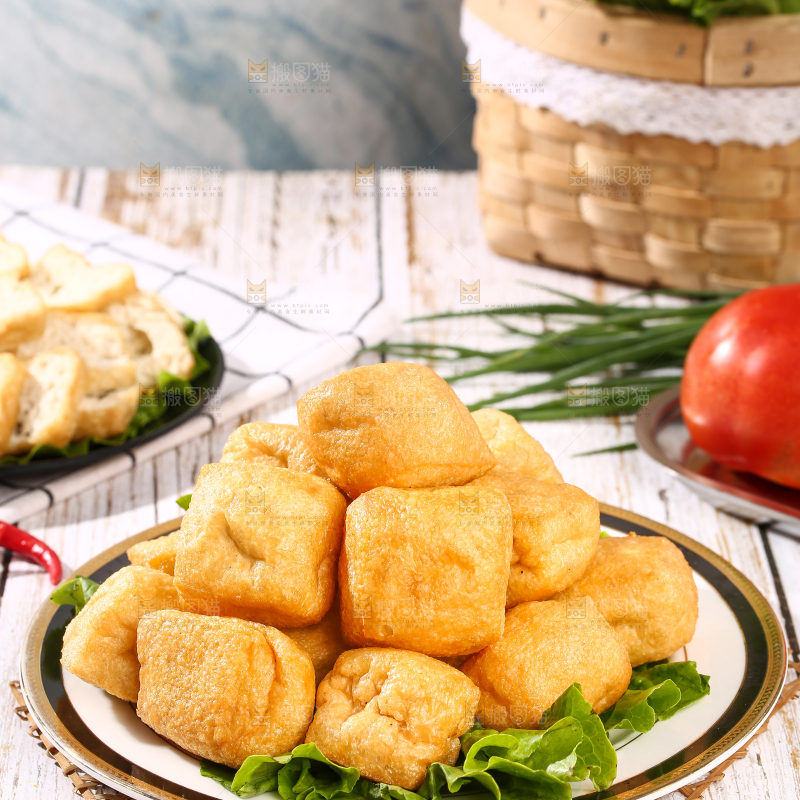 浅底上的油豆泡