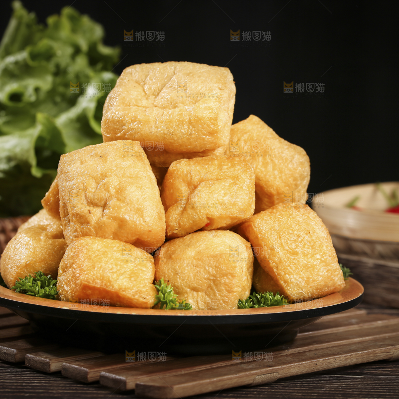 深底上的油豆腐