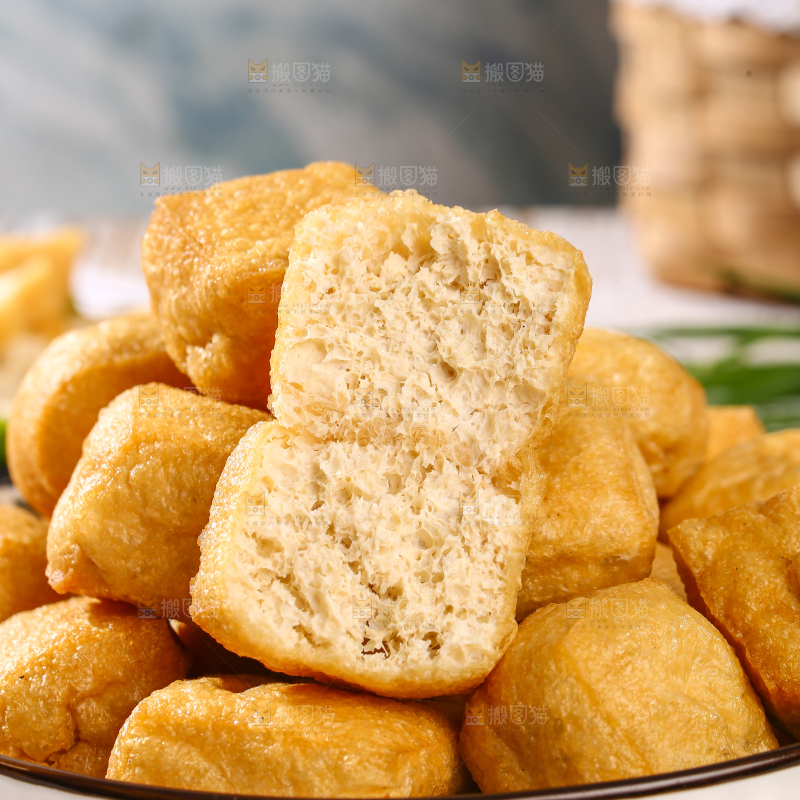 浅底上的油豆泡