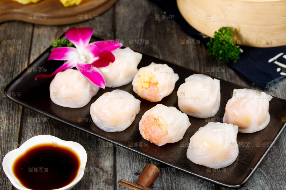 深底上的虾饺