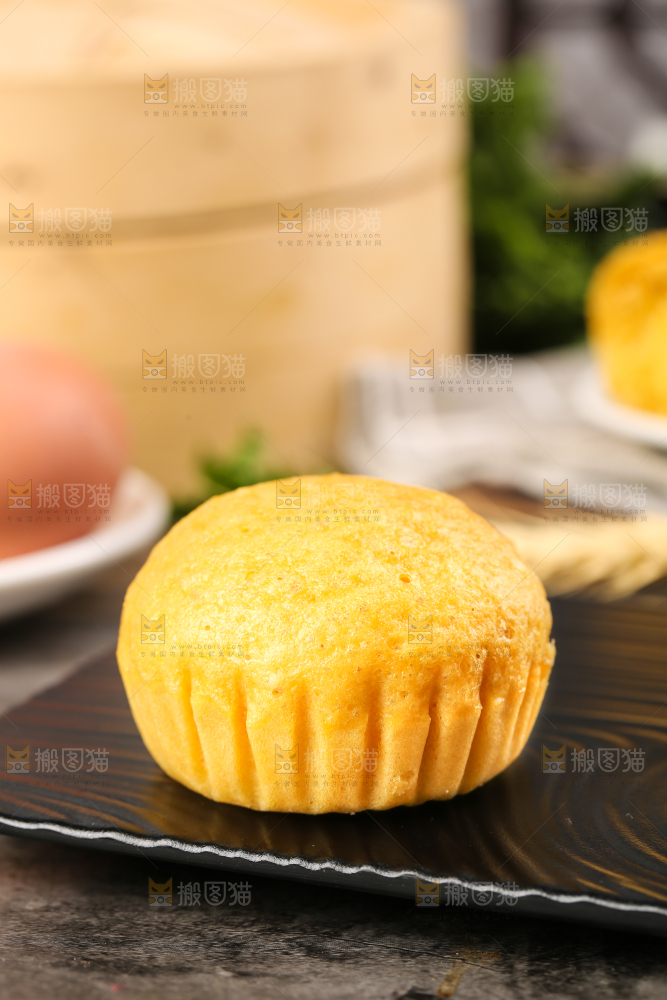 深底上的马拉糕