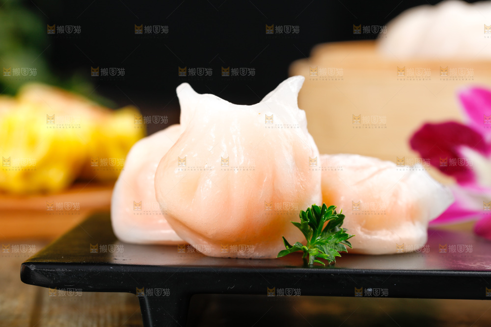 深底上的虾饺