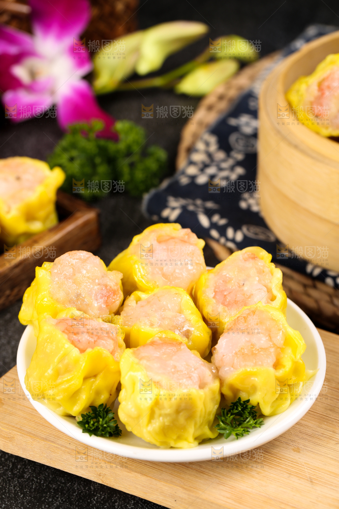 深底上的虾肉烧卖