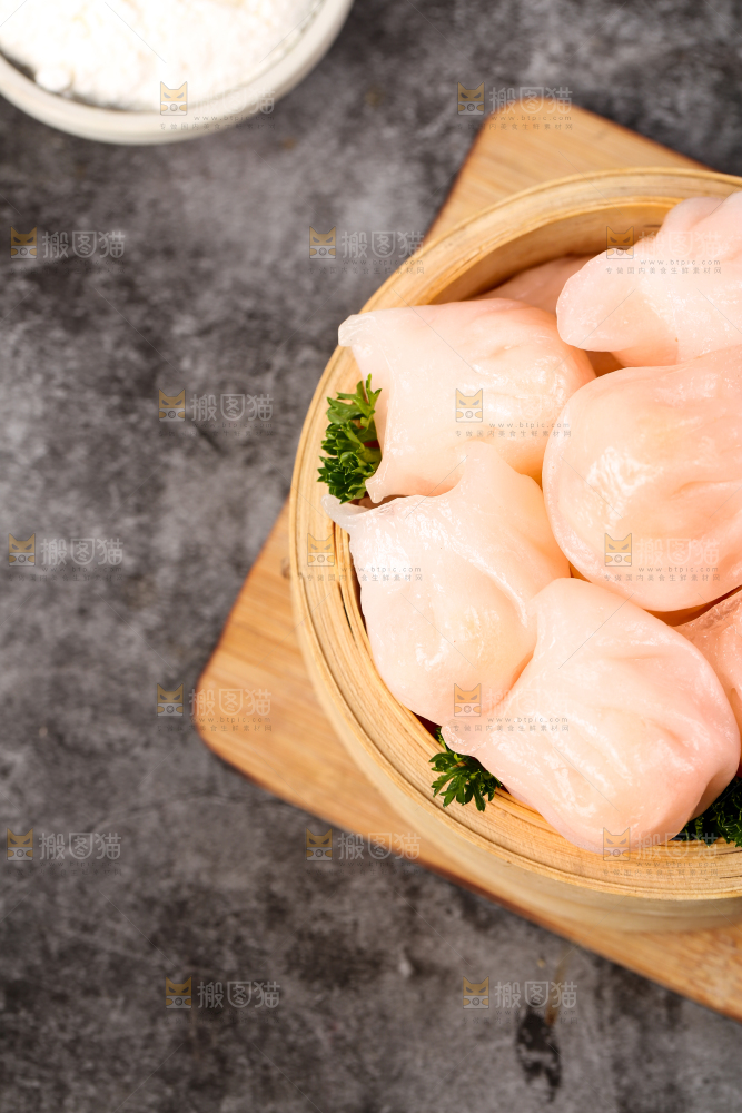 深底上的虾饺