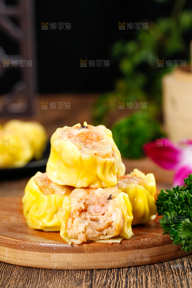 深底上的虾肉烧卖