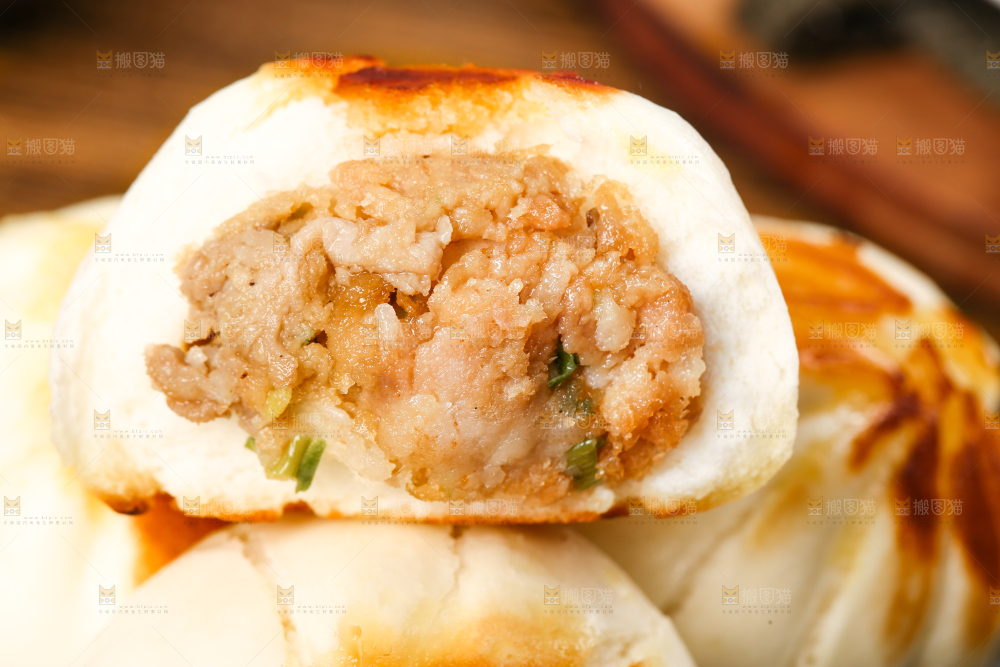 深底上的滑肉包