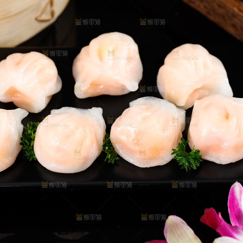 深底上的虾饺