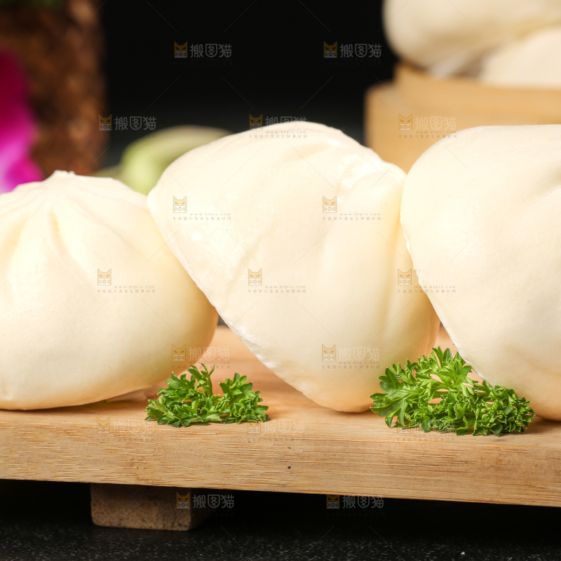 深底上的滑肉包