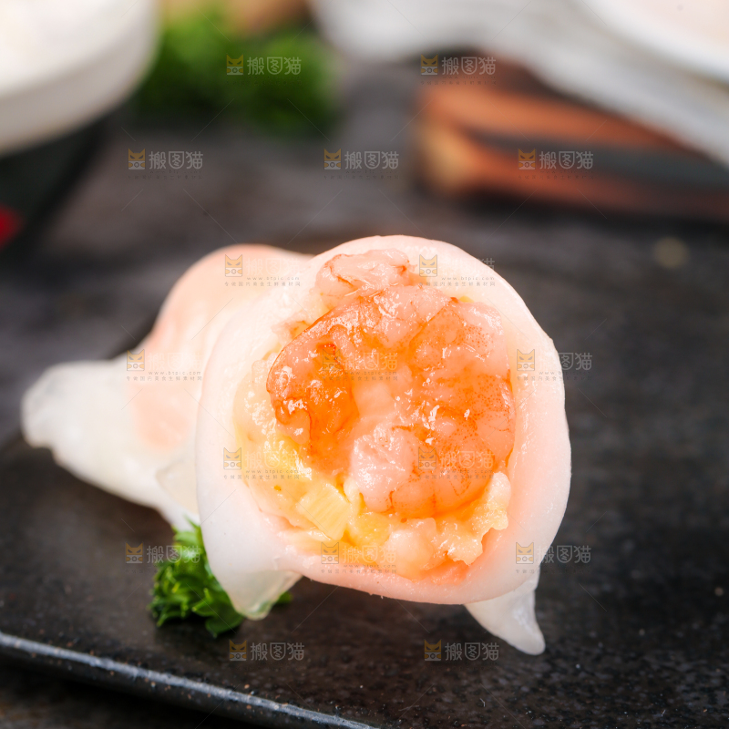 深底上的虾饺
