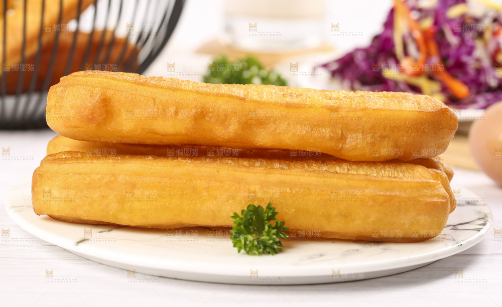 浅底上的香酥油条