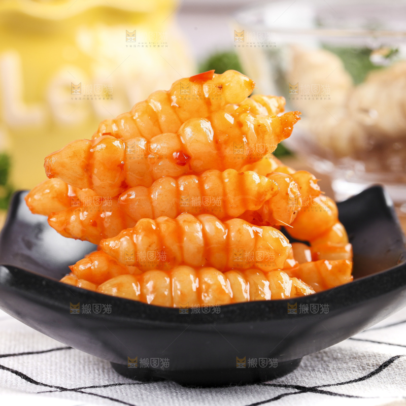 盘子里的红油宝塔菜