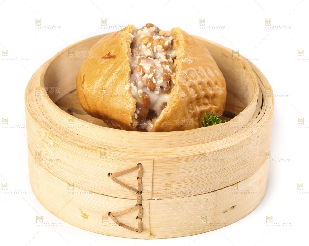 白底上的核桃包