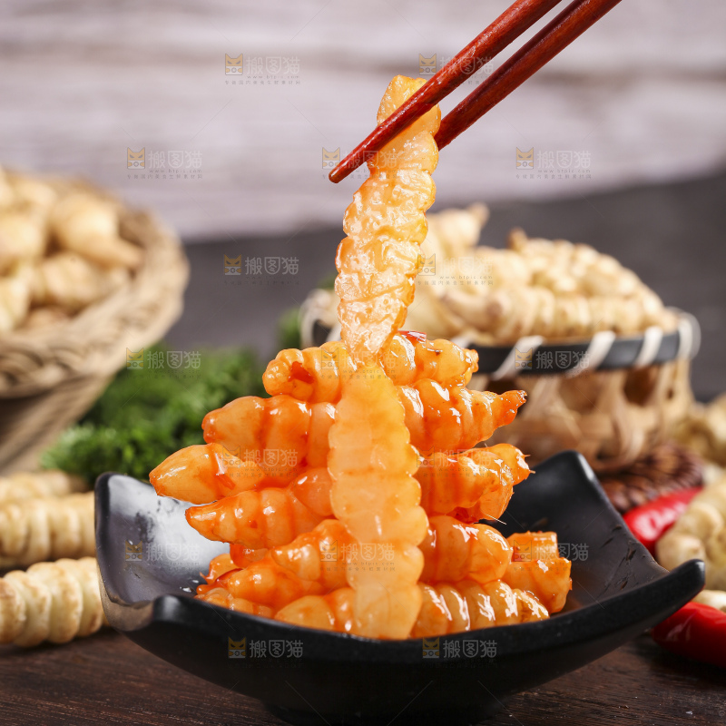 盘子里的红油宝塔菜