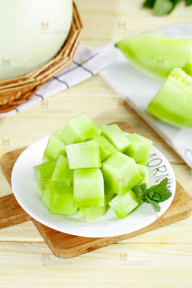 浅底上的玉菇甜瓜