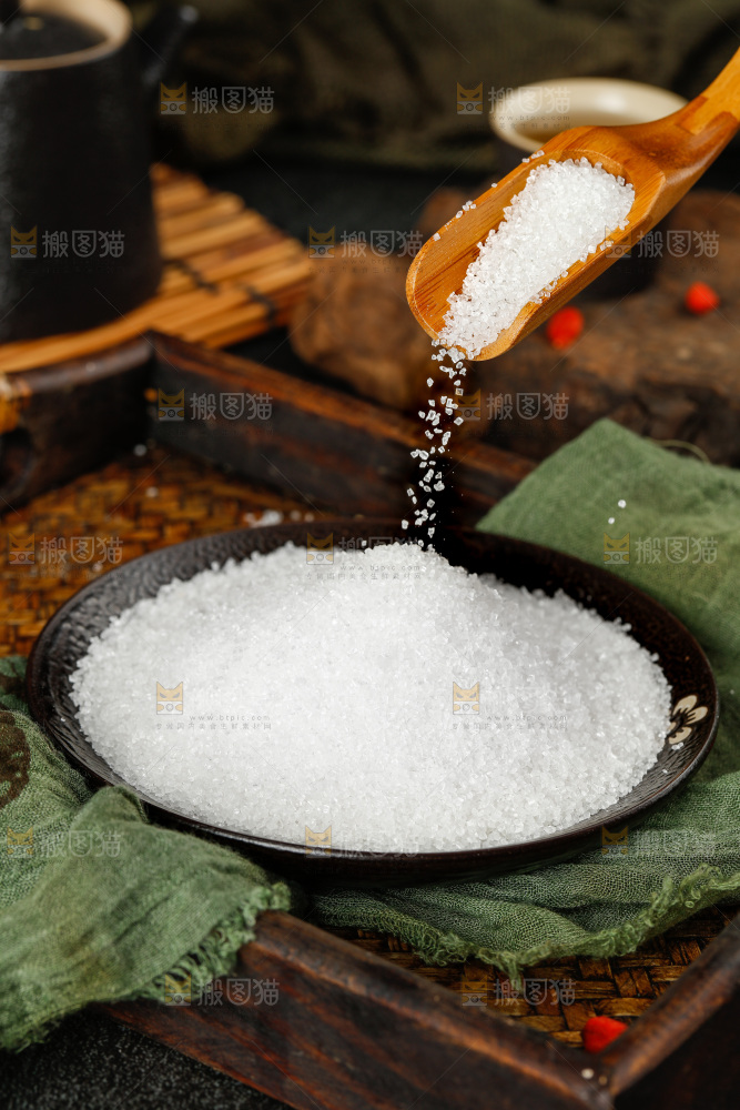 深底上的白砂糖