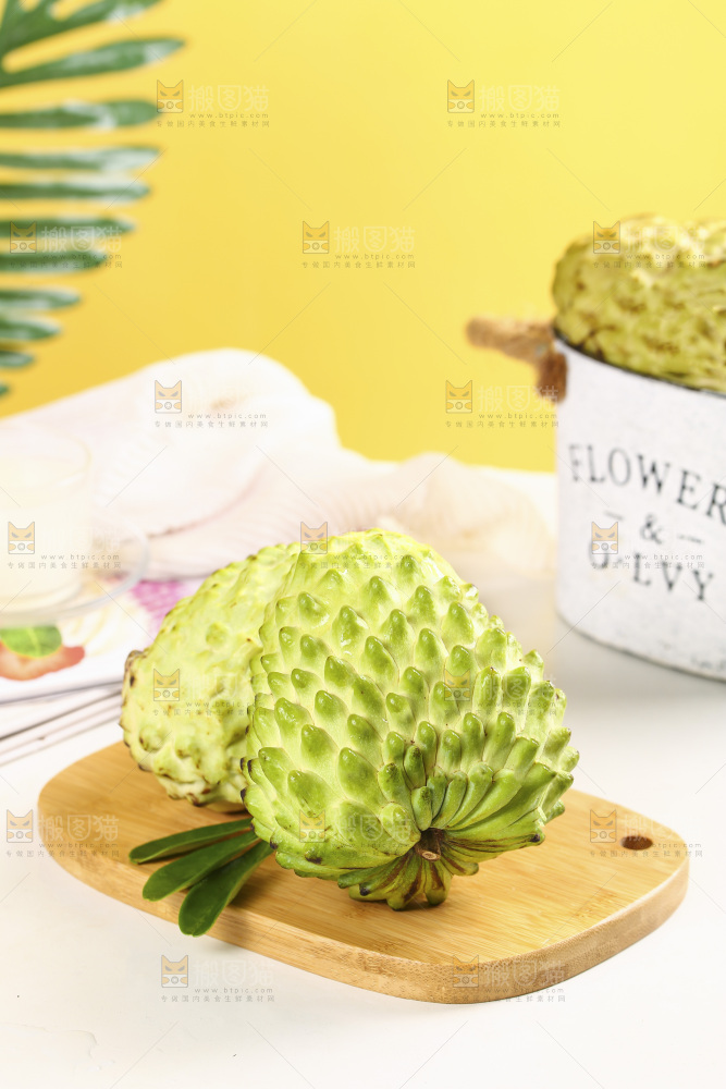 浅底上的释迦果