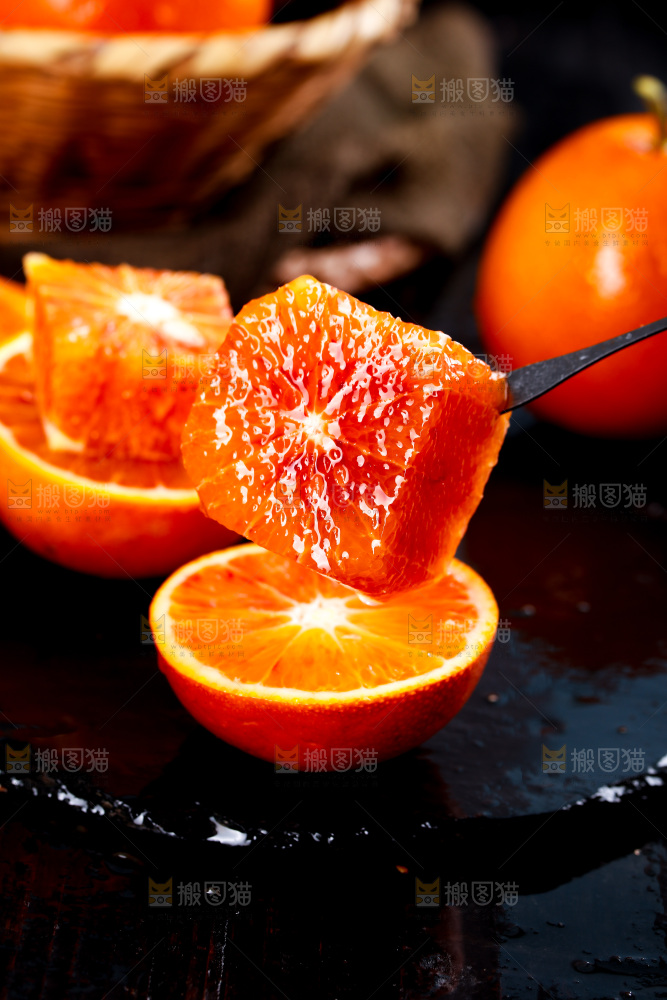 深底上的塔罗科血橙