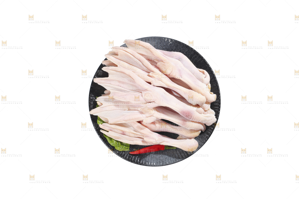 白底上的新鲜鸭掌