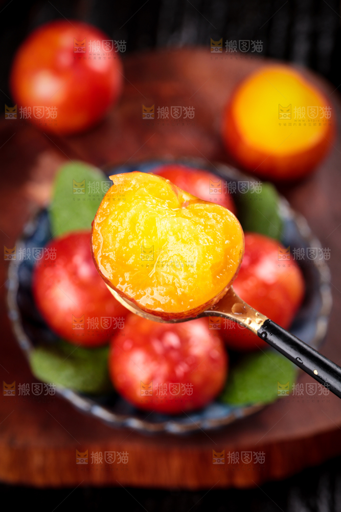 深底上的三月李