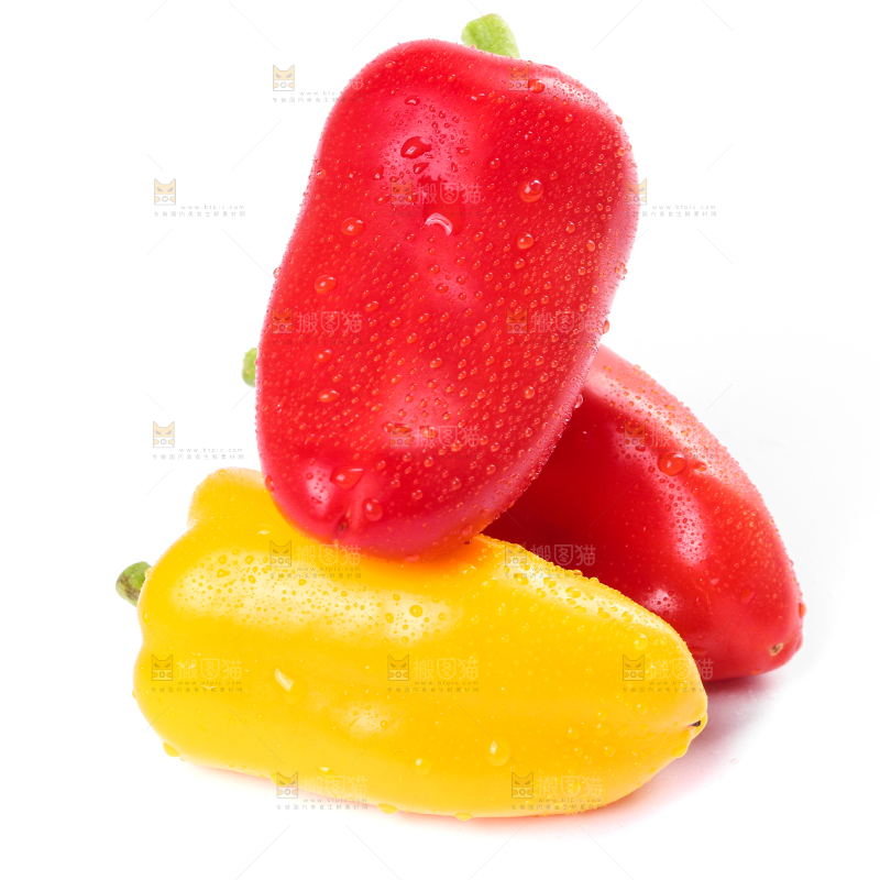白底上的水果彩椒