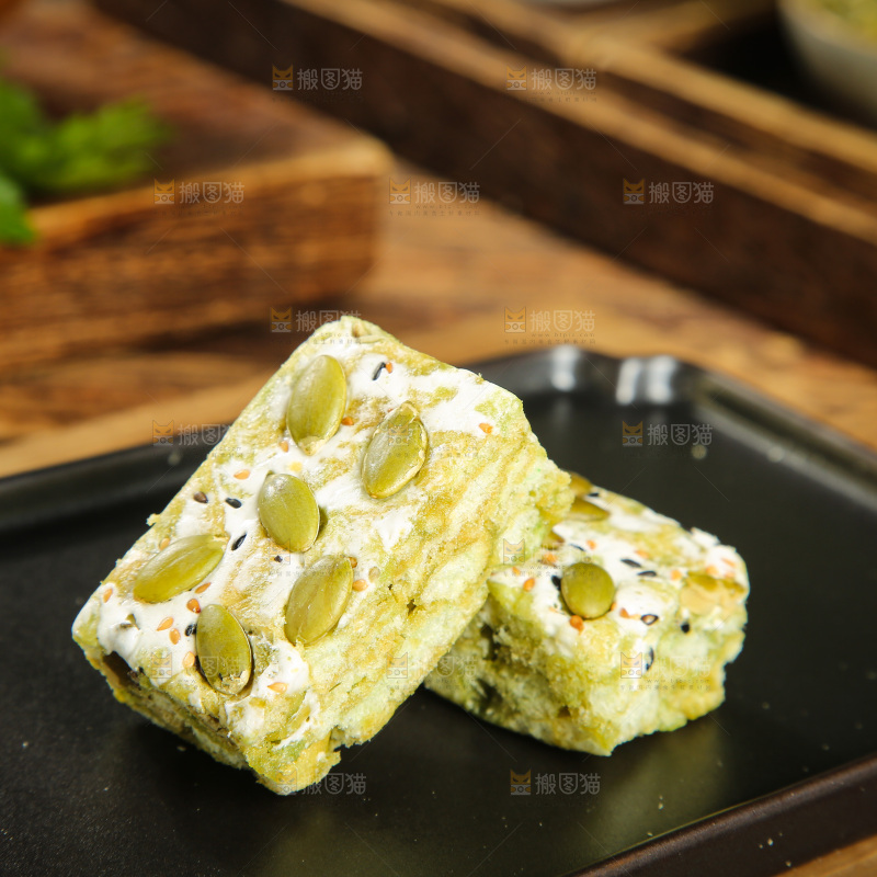 木底上的沙琪玛