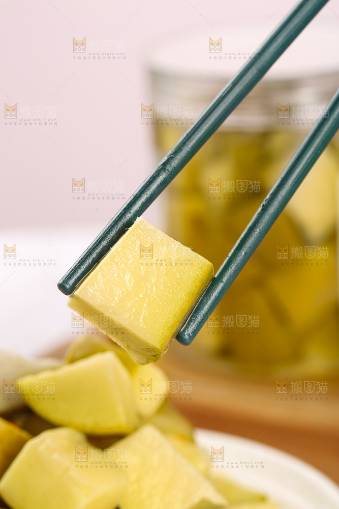浅底上的酸甜芒果