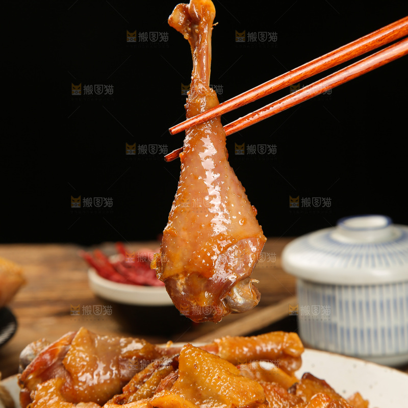深底上的风干鸡