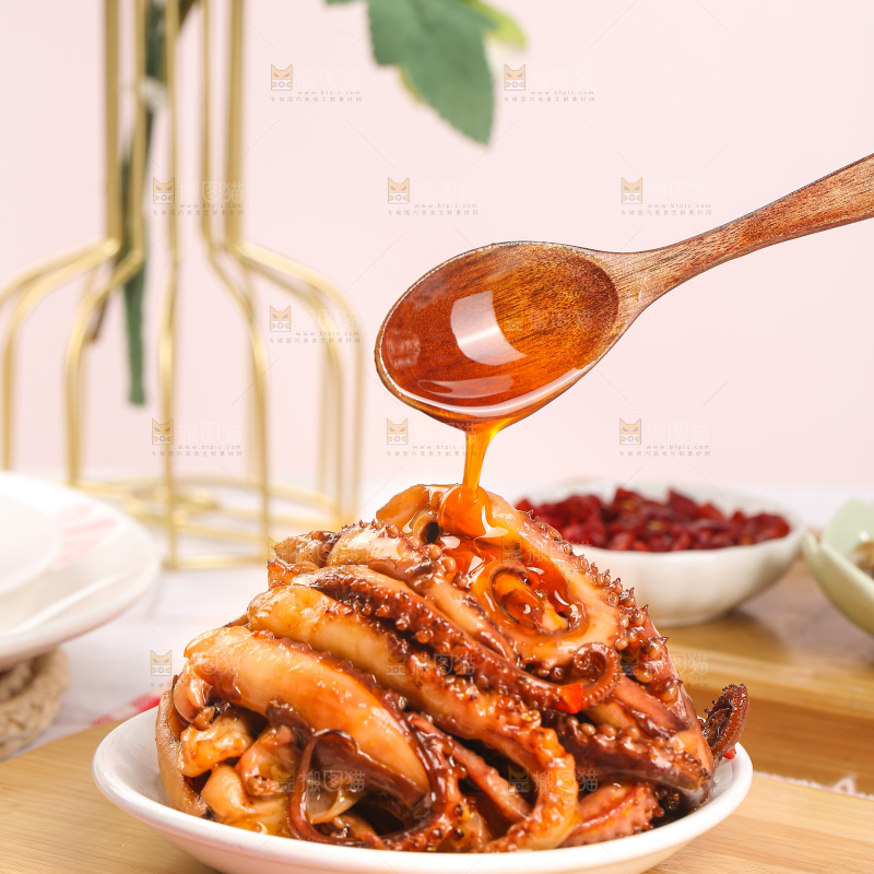 浅底上的鱿鱼须