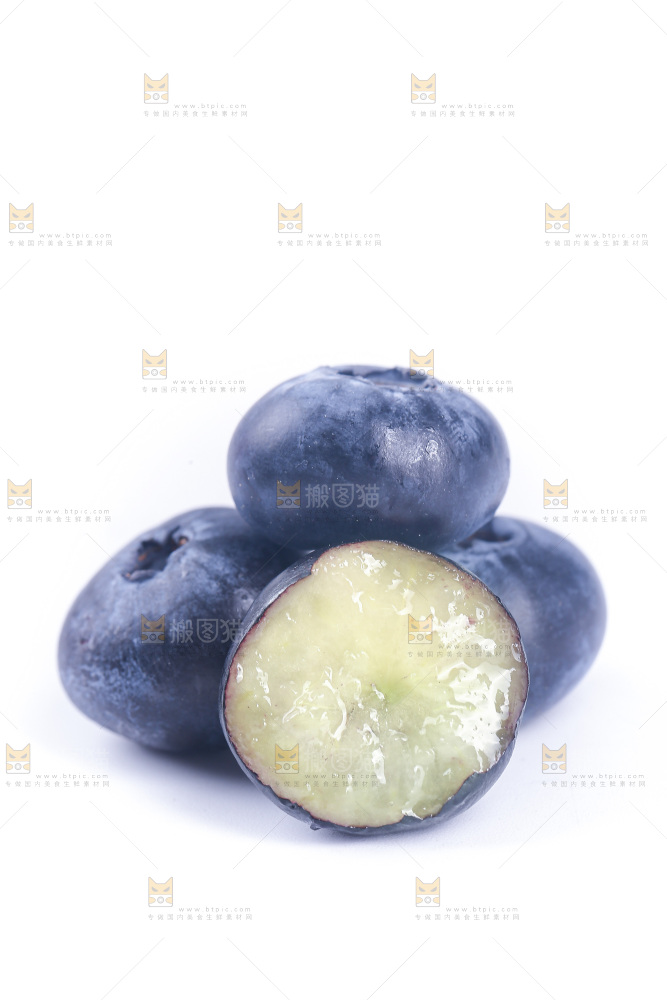 白底上的怡颗莓