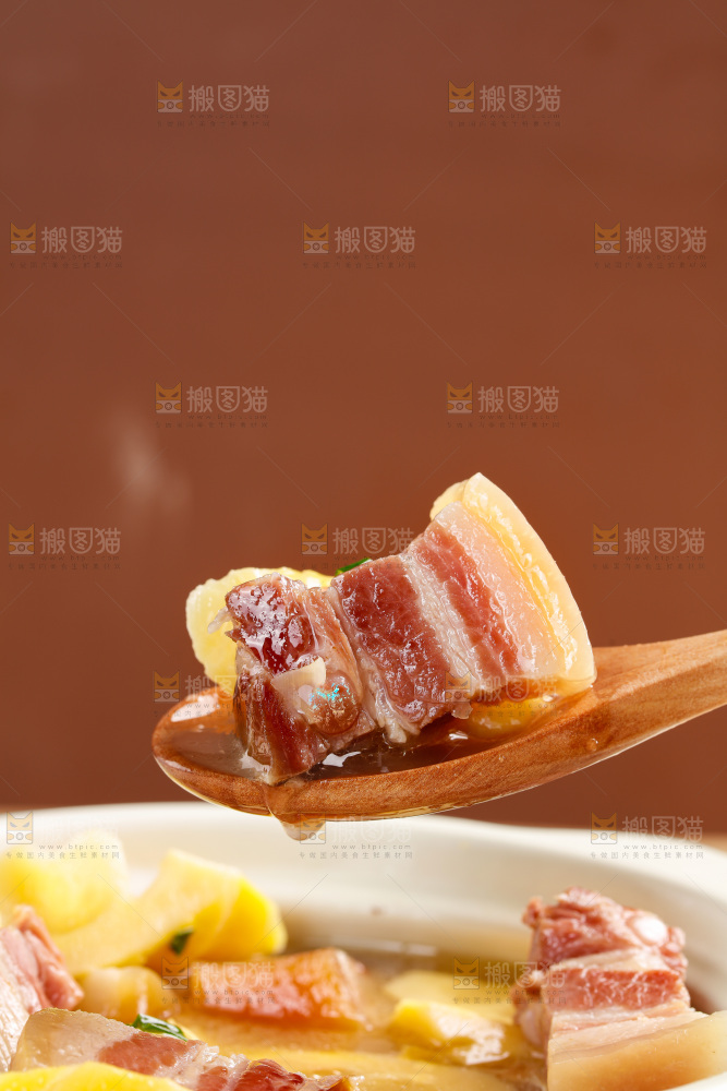 碗里的腌笃鲜