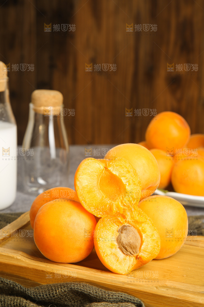 深底上的大黄杏