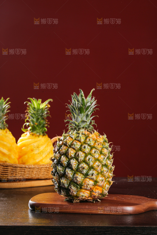 深底上的徐闻菠萝