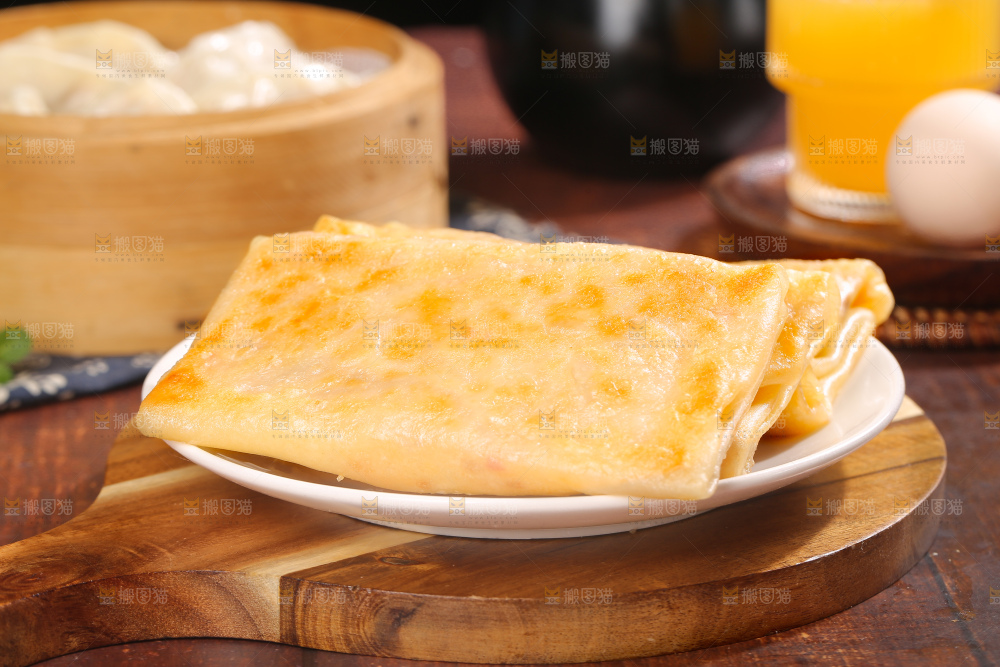 深底上的土豆三丝盒