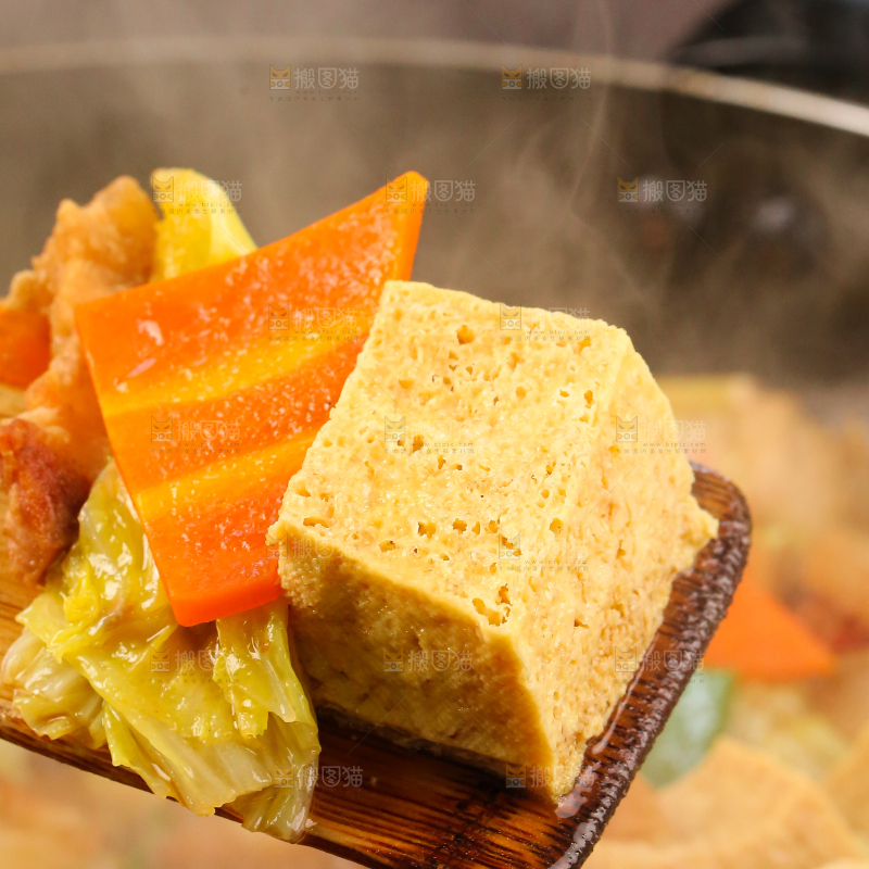 碗里的炖冻豆腐
