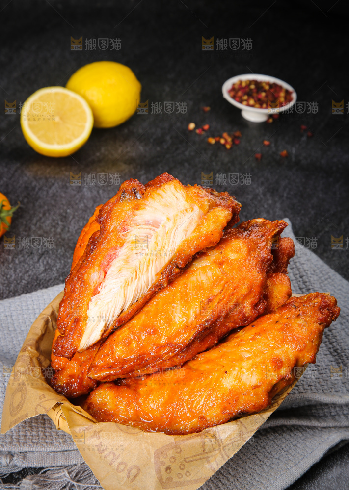 深底上的鸡柳